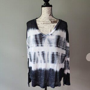 NWT, Women's, Aeropostale Long-sleeved Sweater